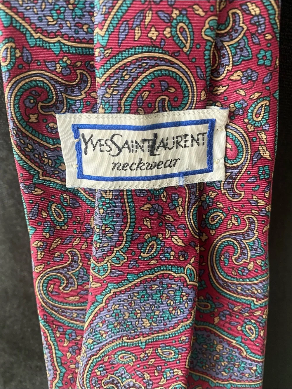 Men’s Pink Paisley Silk Tie